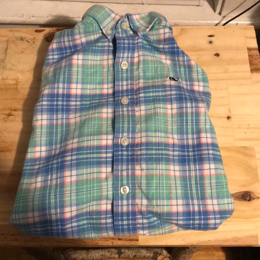 Vineyard vines button down